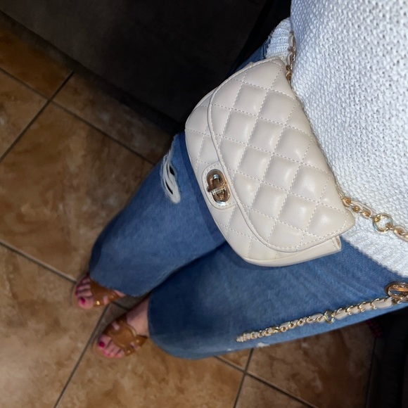 NWOT mini cream colored bag. Crossbody or waist bag. Faux leather. - Picture 7 of 7